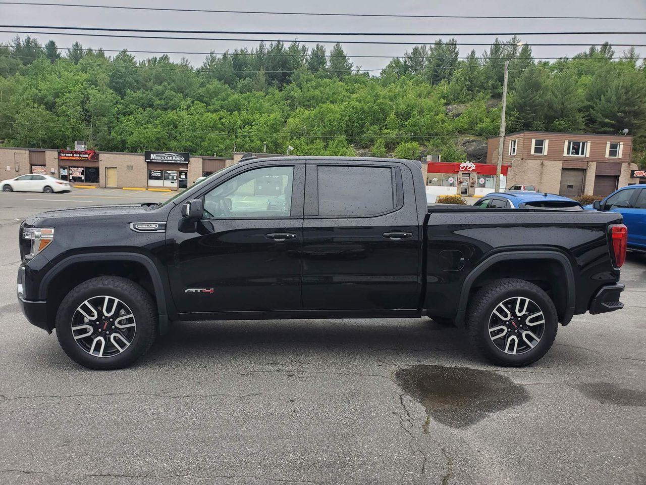 2020 GMC Sierra 1500 AT4-3
