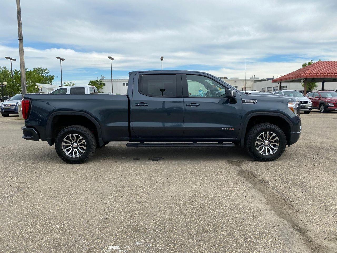 2020 GMC Sierra 1500 AT4-3