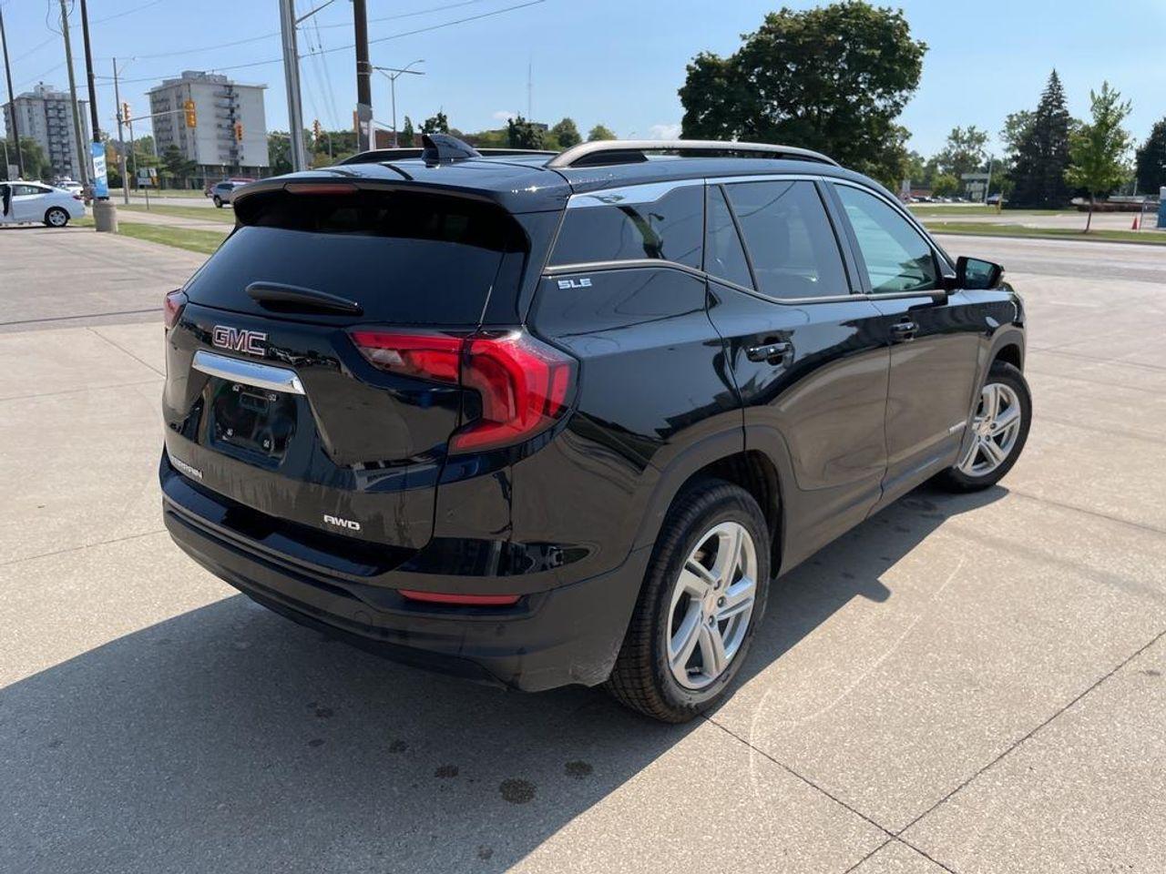 2020 GMC Terrain SLE-3