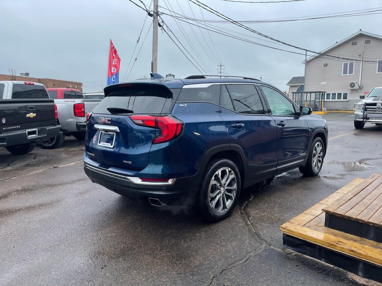 2020 GMC Terrain SLT-4