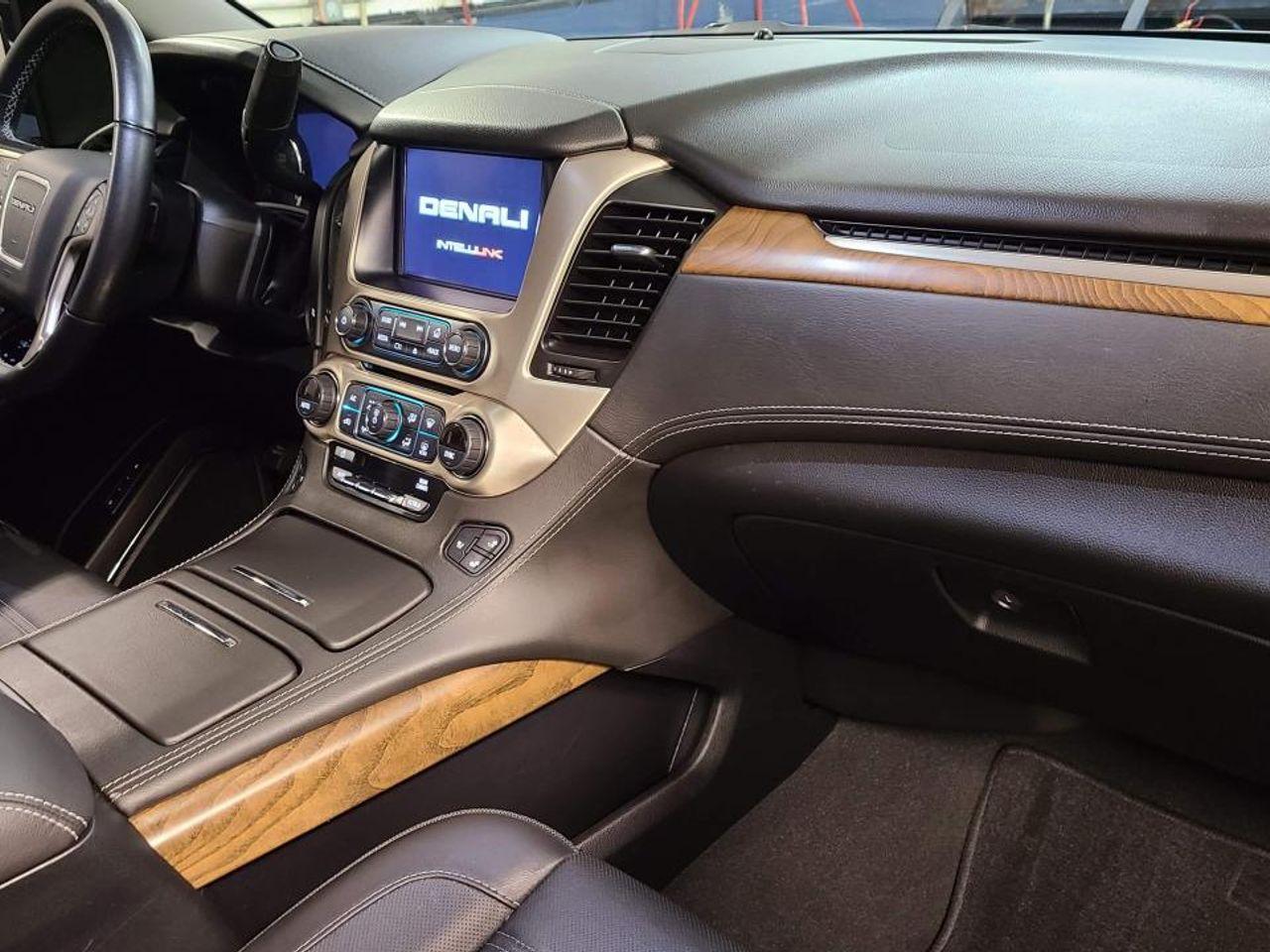 2020 GMC Yukon Denali-2