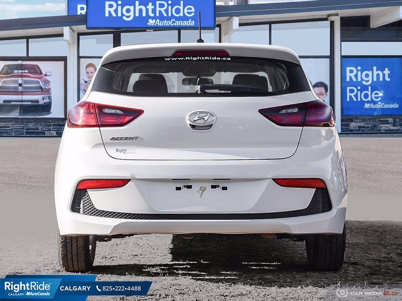 2020 Hyundai Accent Preferred-4