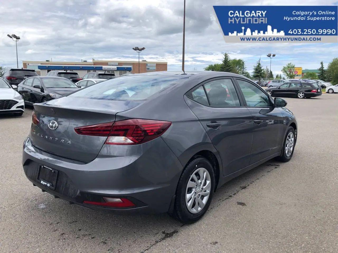 2020 Hyundai Elantra Luxury-2