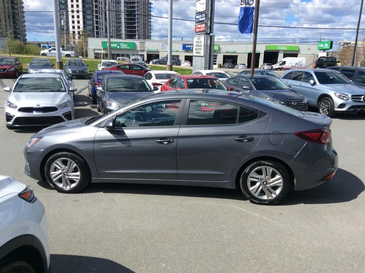2020 Hyundai Elantra Preferred-3