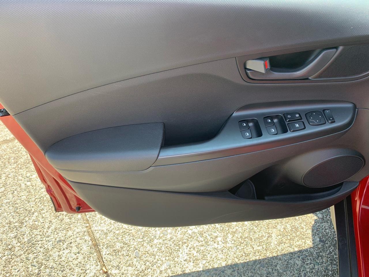 2020 Hyundai Kona Essential-4