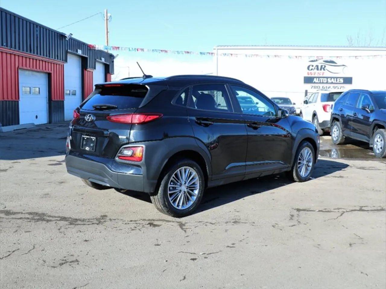 2020 Hyundai Kona Luxury-2