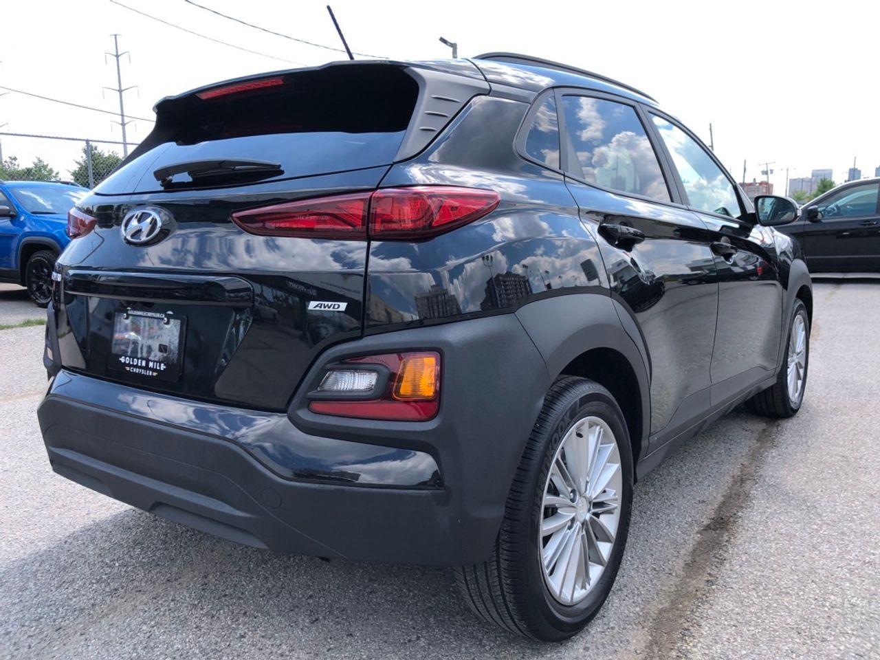 2020 Hyundai Kona Luxury-4