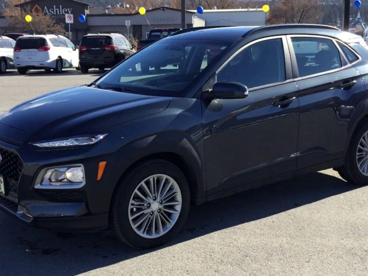 2020 Hyundai Kona Preferred-3