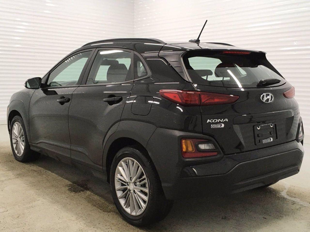 2020 Hyundai Kona Preferred-2