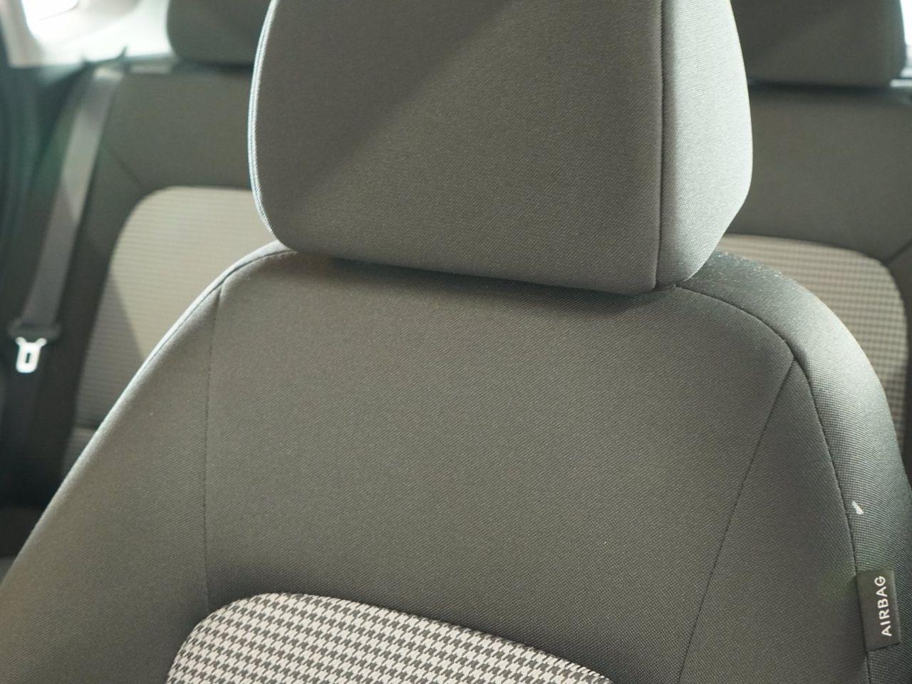 2020 Hyundai Kona Preferred-1