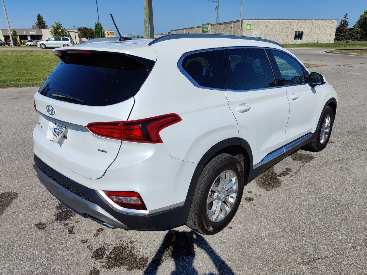 2020 Hyundai Santa Fe Essential-4