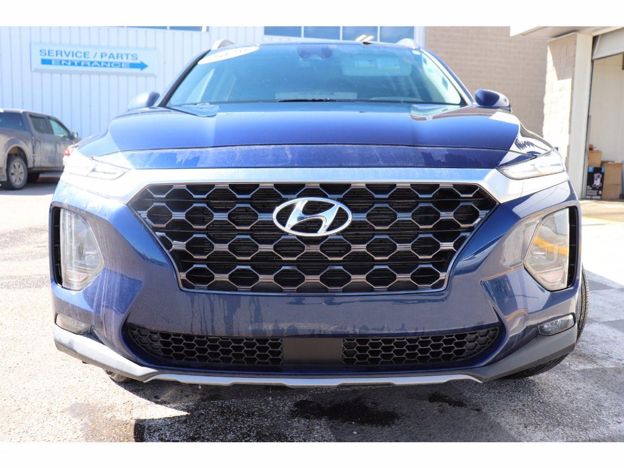 2020 Hyundai Santa Fe Essential-1