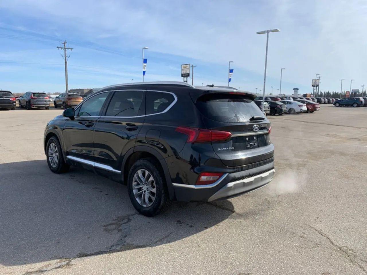 2020 Hyundai Santa Fe Essential-3