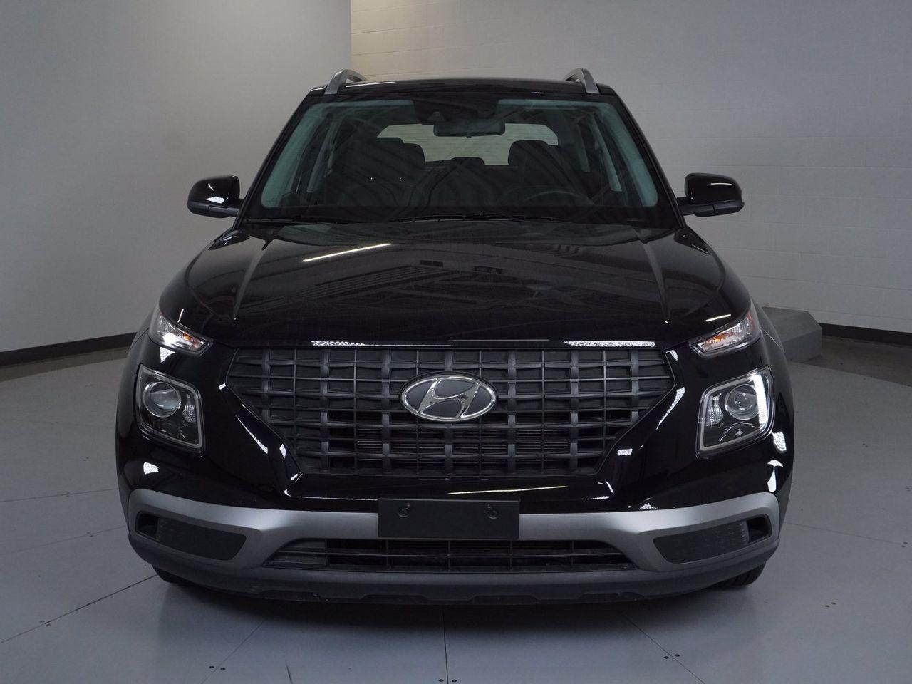 2020 Hyundai Venue Preferred-1