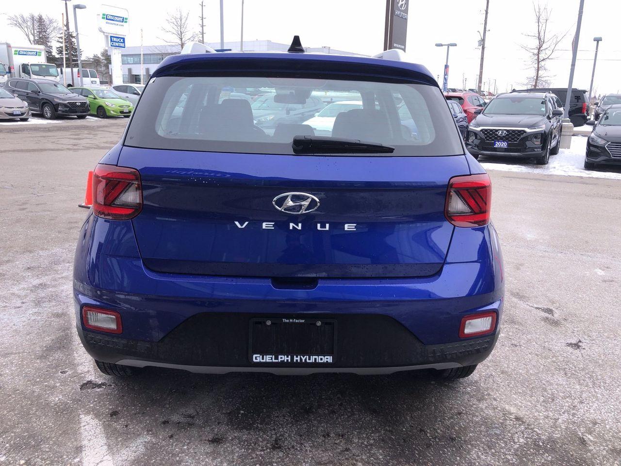 2020 Hyundai Venue Preferred-3