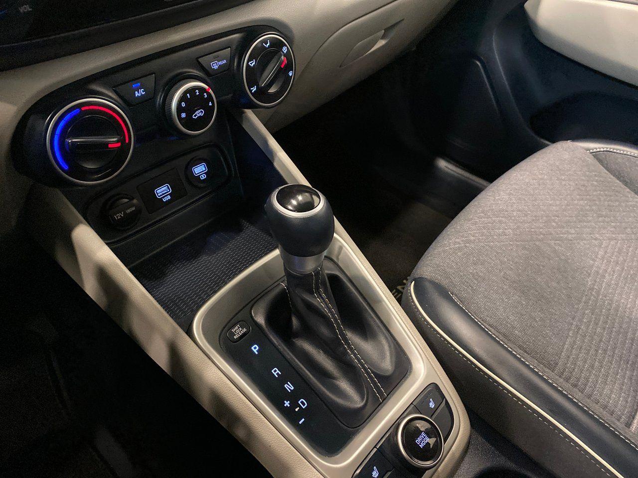 2020 Hyundai Venue Trend-4
