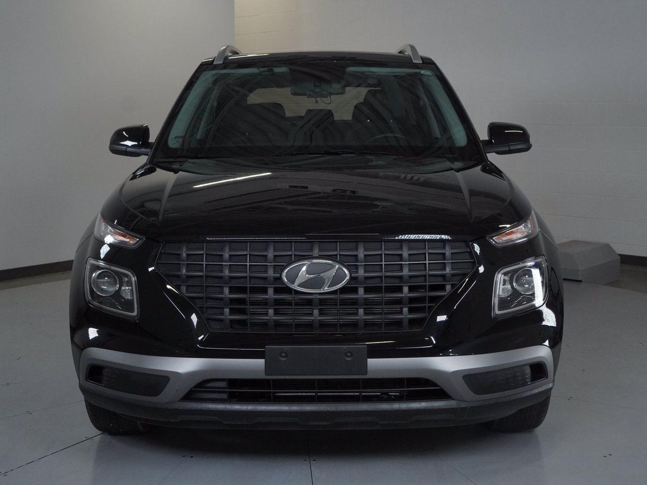 2020 Hyundai Venue Trend-1