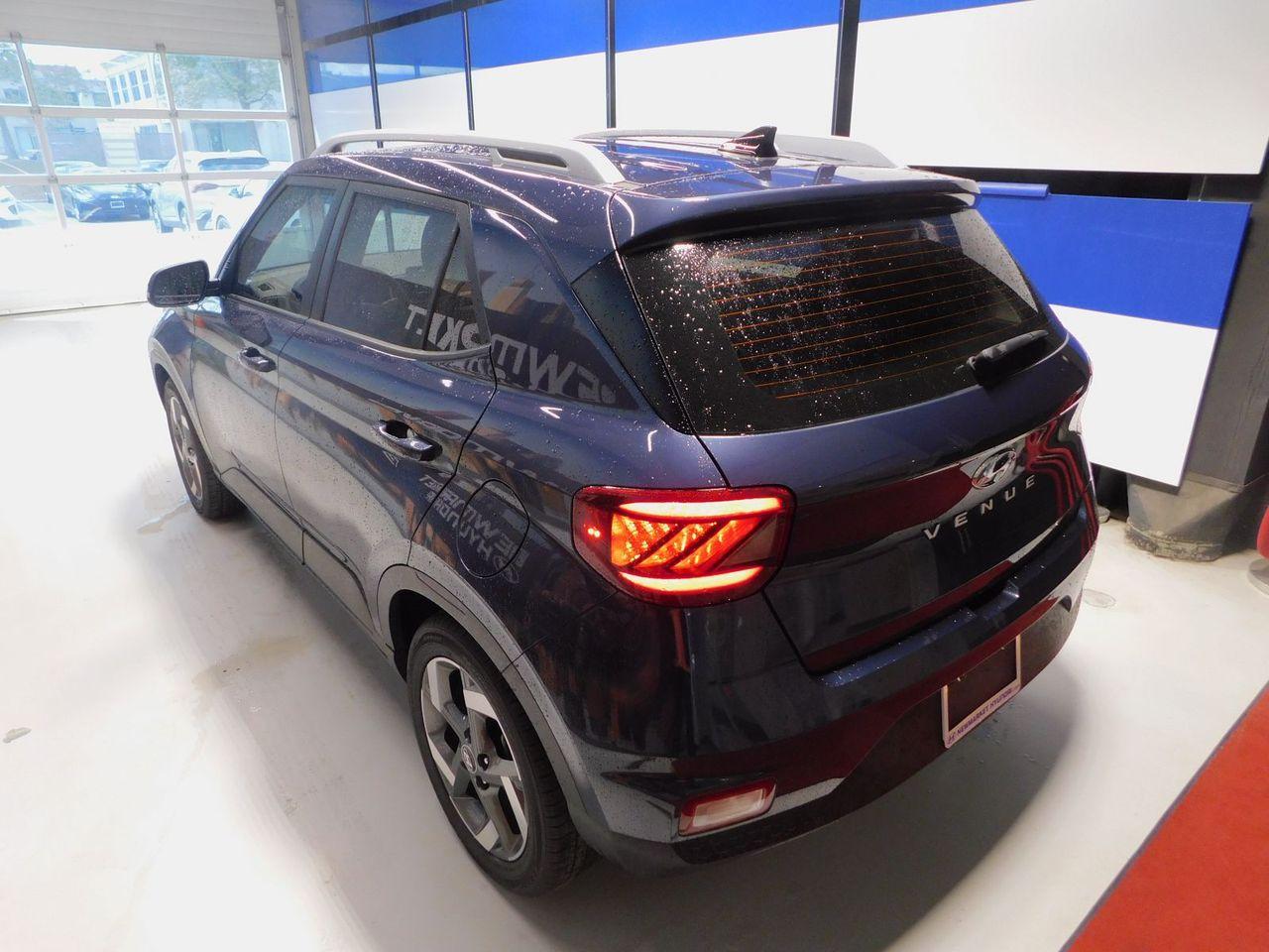2020 Hyundai Venue ULTIMATE-4