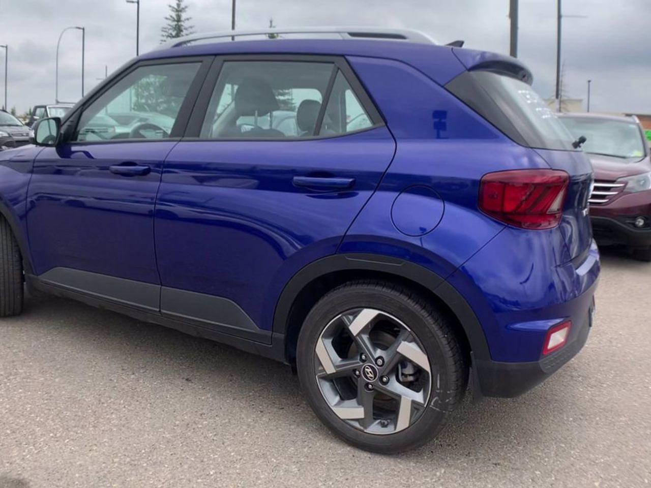 2020 Hyundai Venue ULTIMATE-2
