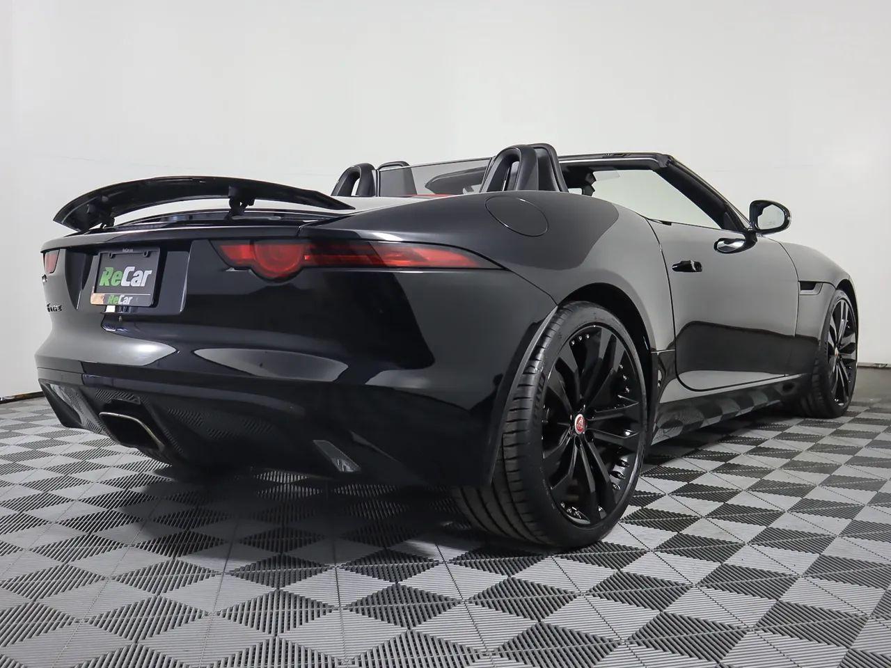 2020 Jaguar F-Type P300-4