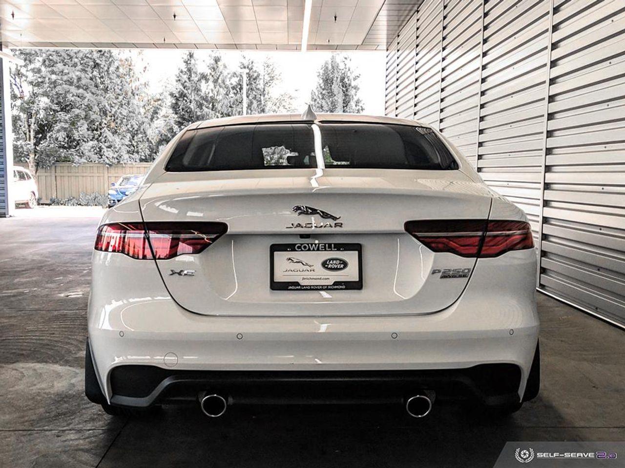 2020 Jaguar XE S-4