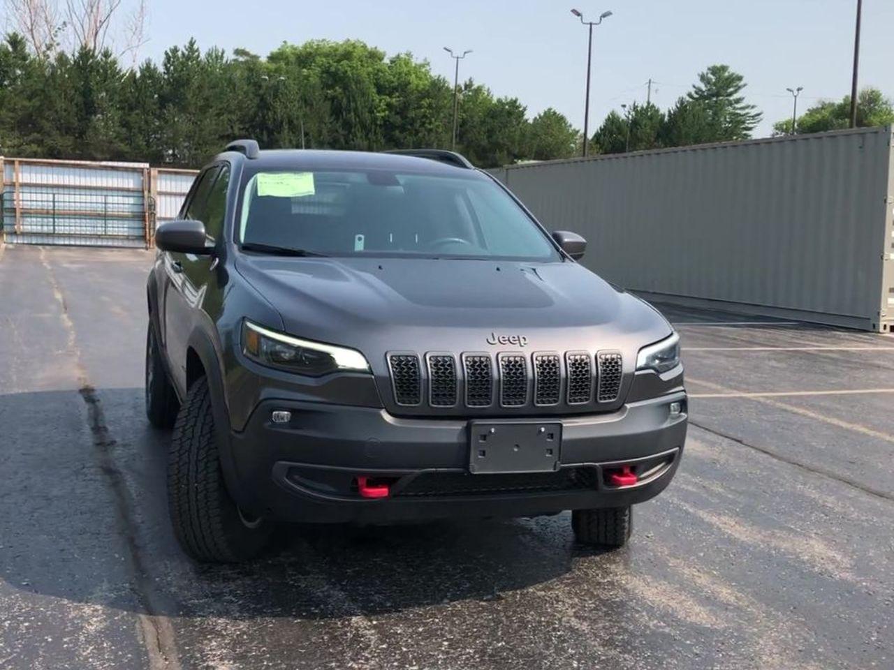 2020 Jeep Cherokee -2