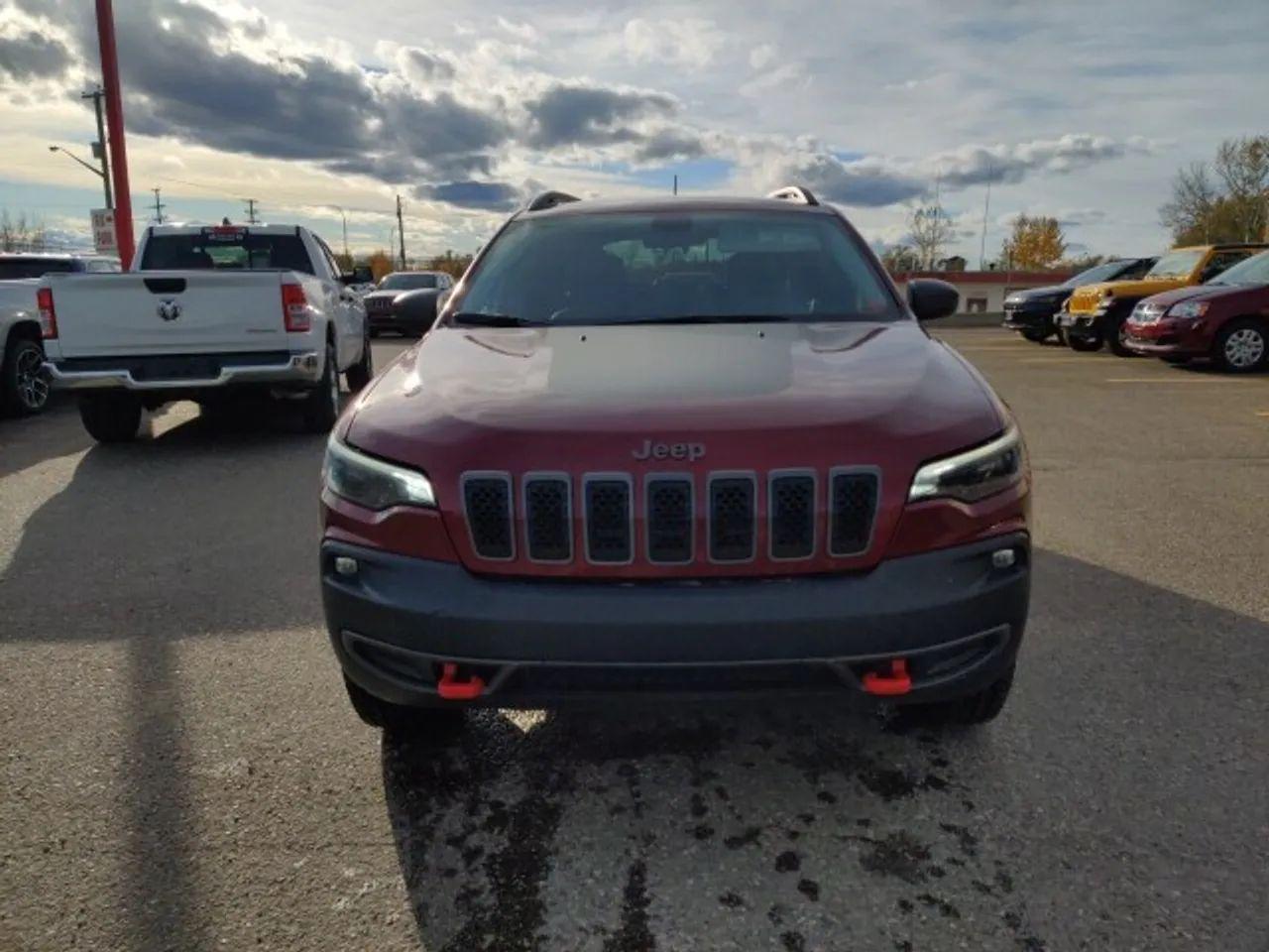 2020 Jeep Cherokee Trailhawk-2