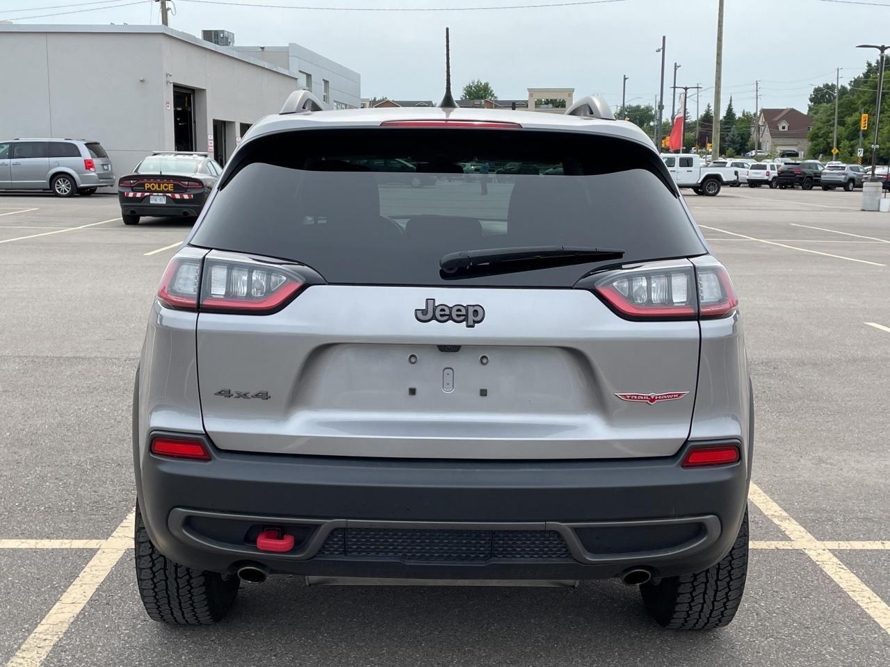 2020 Jeep Cherokee Trailhawk-3
