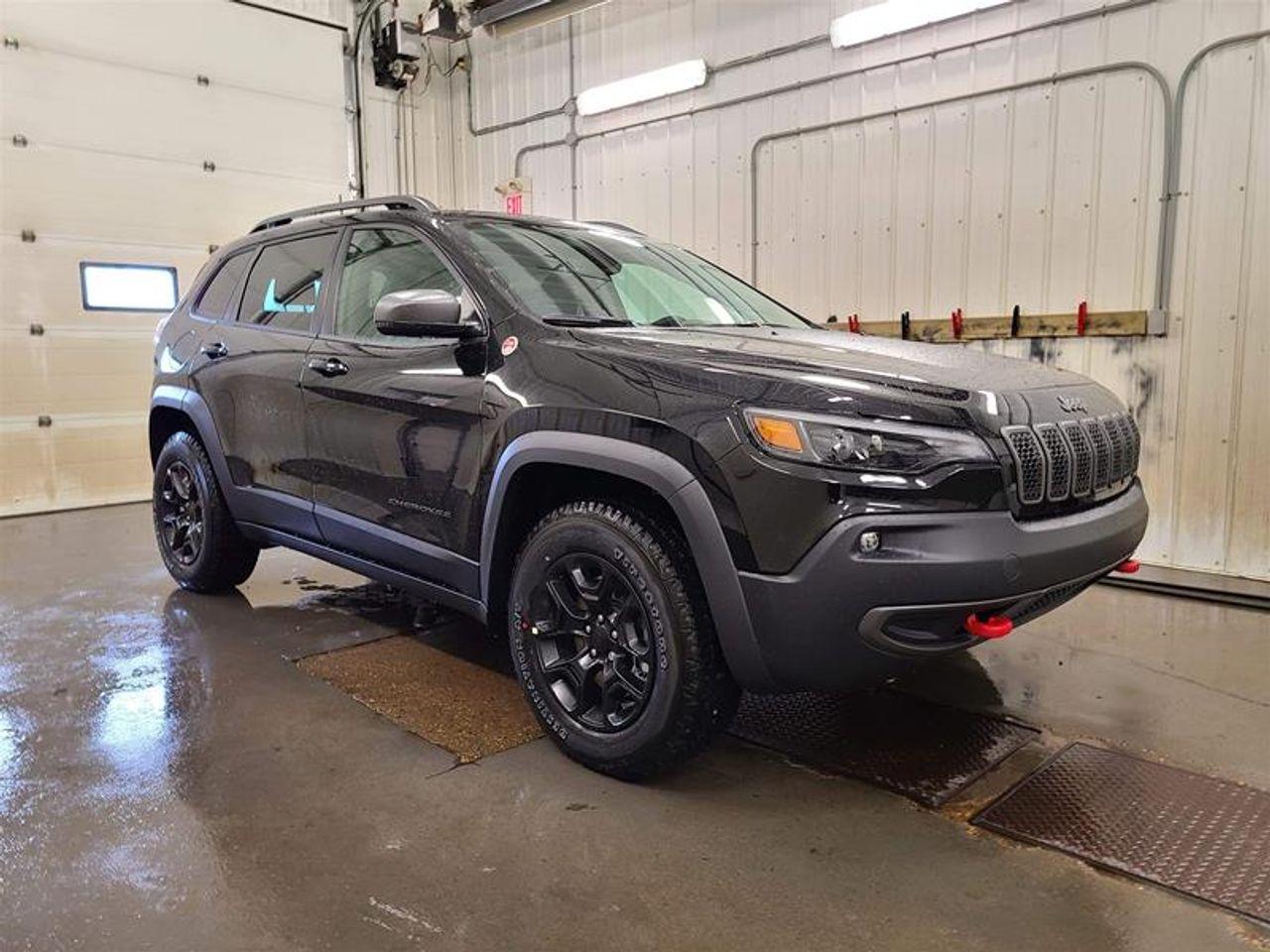 2020 Jeep Cherokee Trailhawk-3