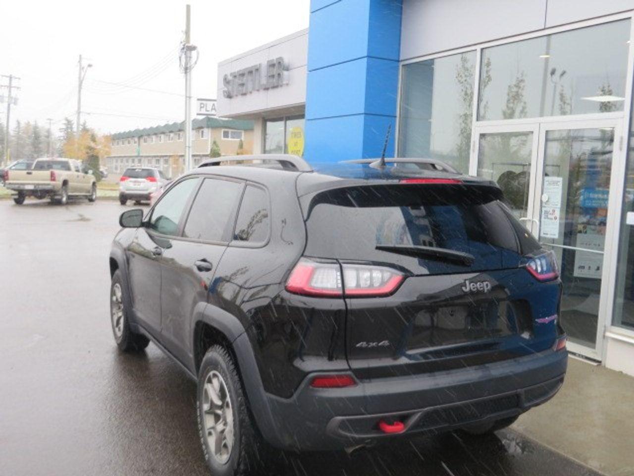 2020 Jeep Cherokee Trailhawk-4