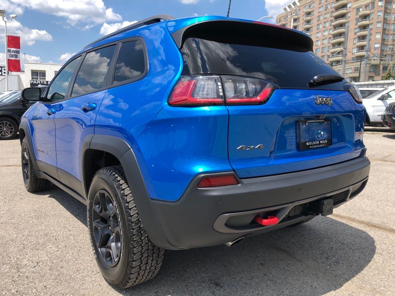 2020 Jeep Cherokee Trailhawk-2