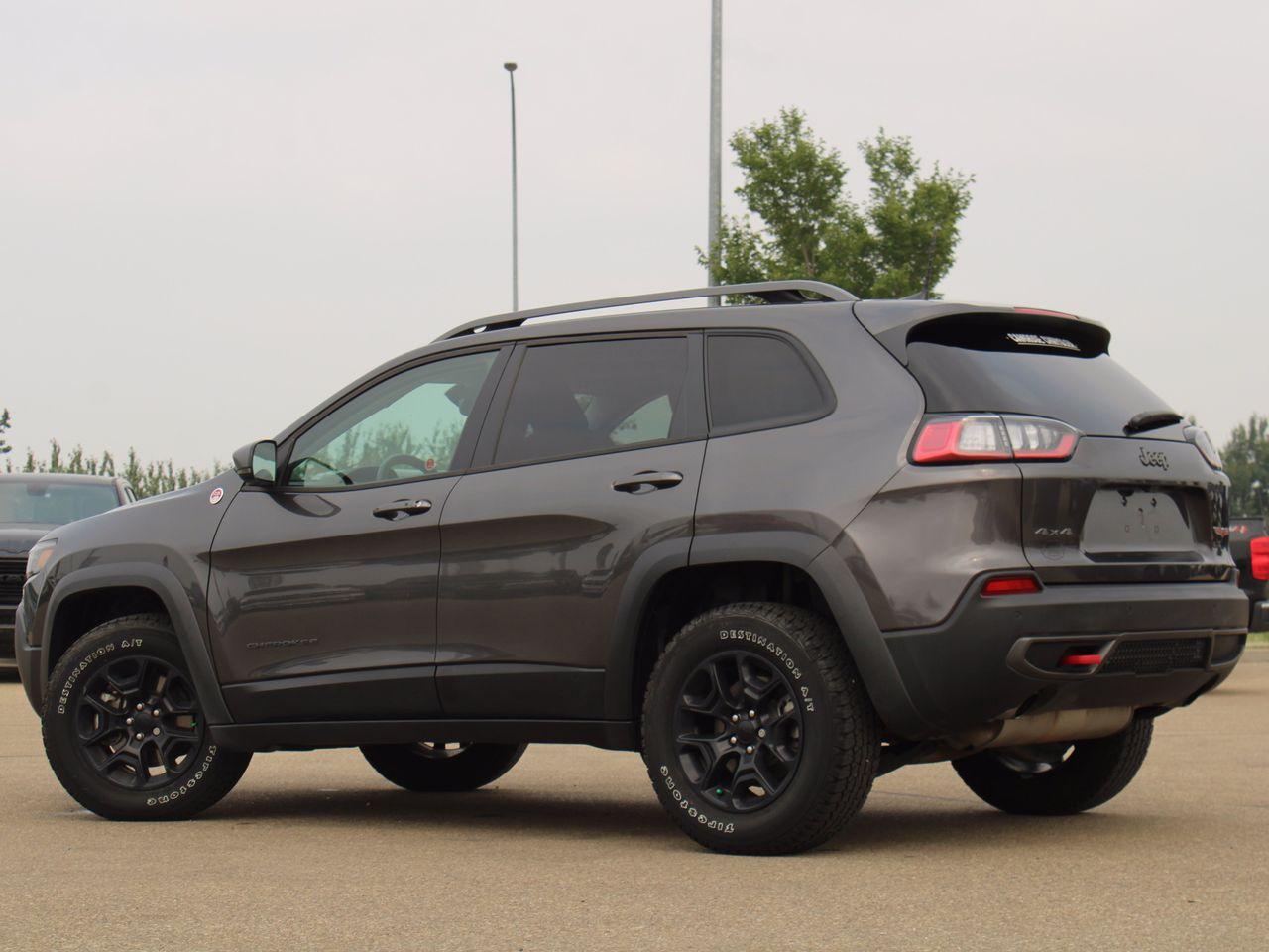 2020 Jeep Cherokee Trailhawk-3