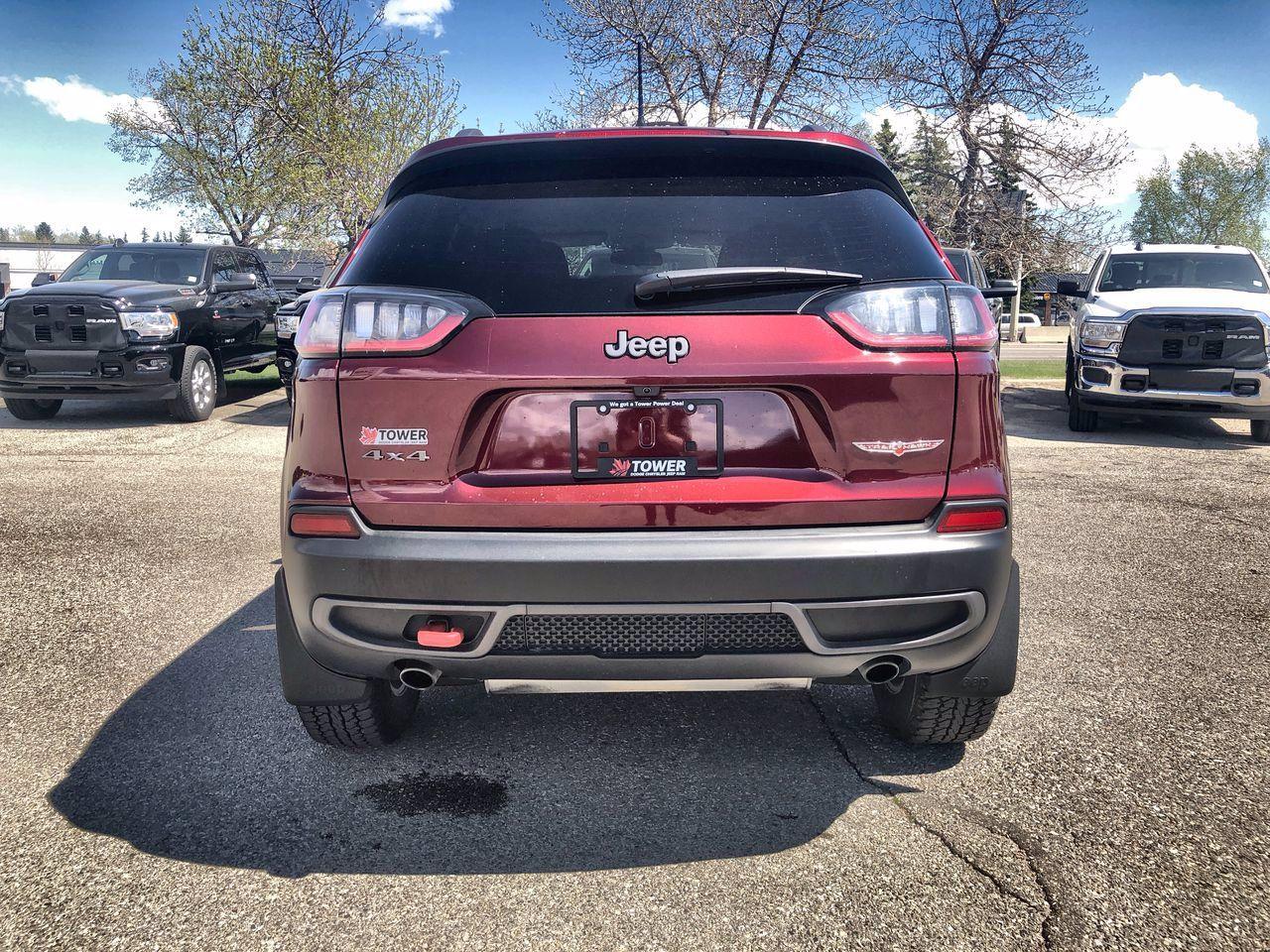 2020 Jeep Cherokee Trailhawk-4