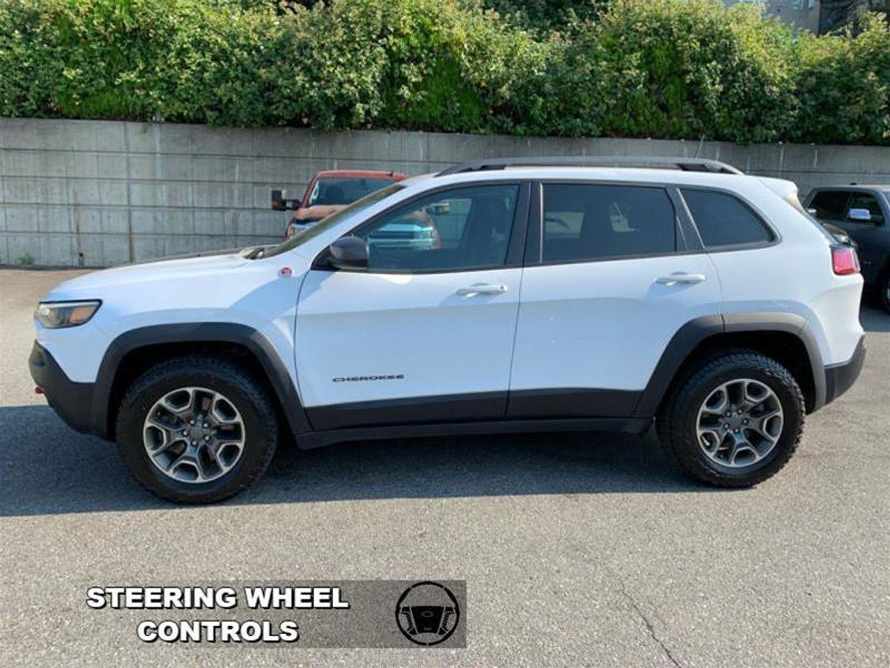 2020 Jeep Cherokee Trailhawk-2