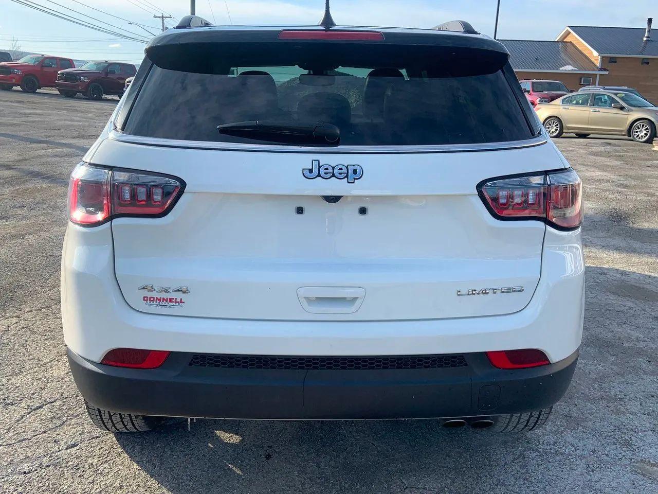 2020 Jeep Compass Limited-3