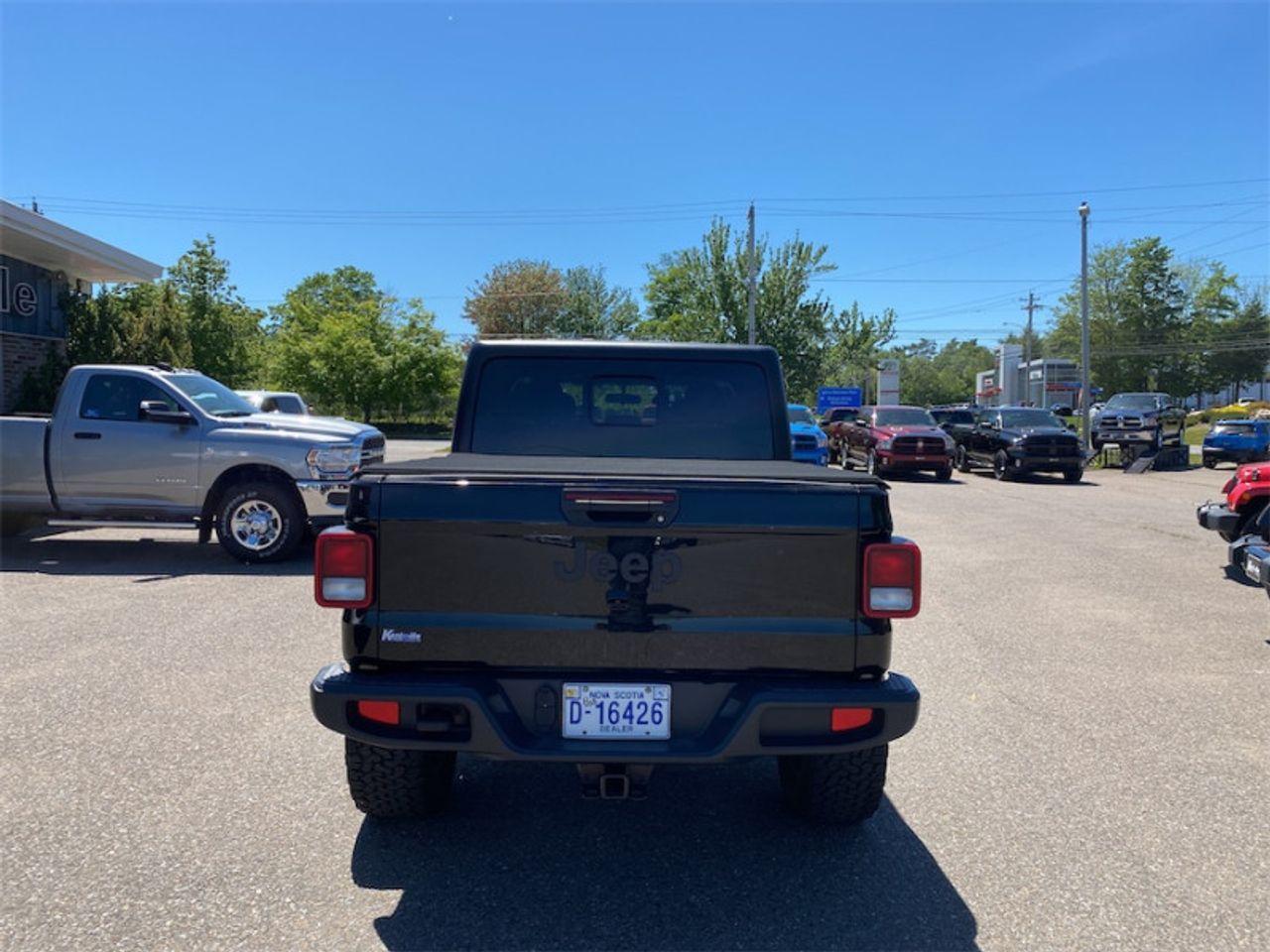 2020 Jeep Gladiator -3