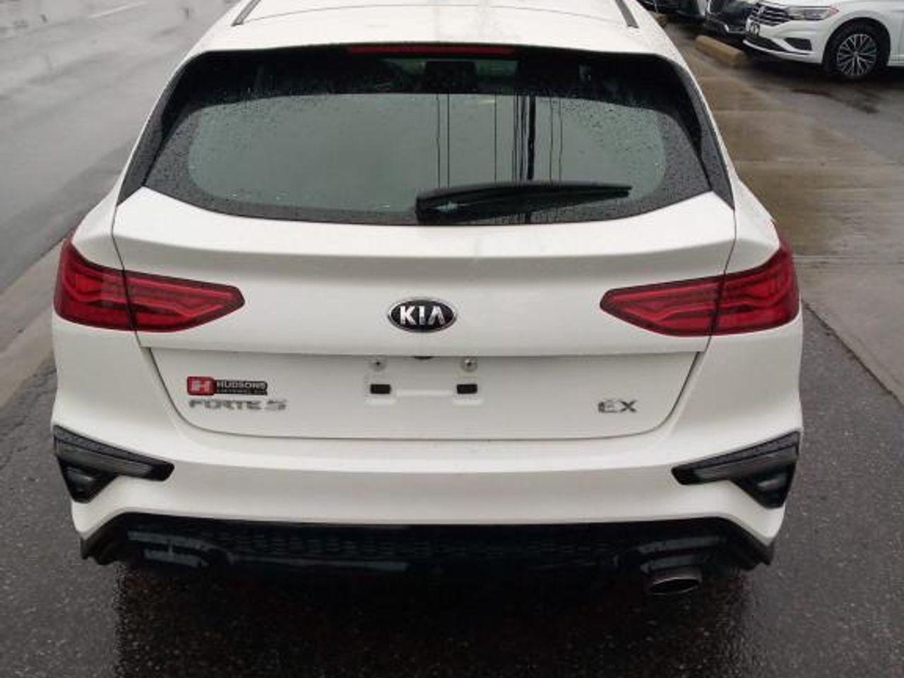 2020 Kia Forte 5-Door eX-1