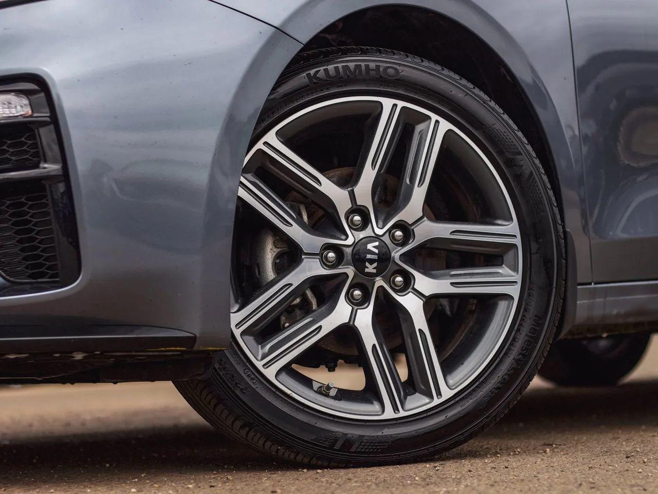 2020 Kia Forte EX-1