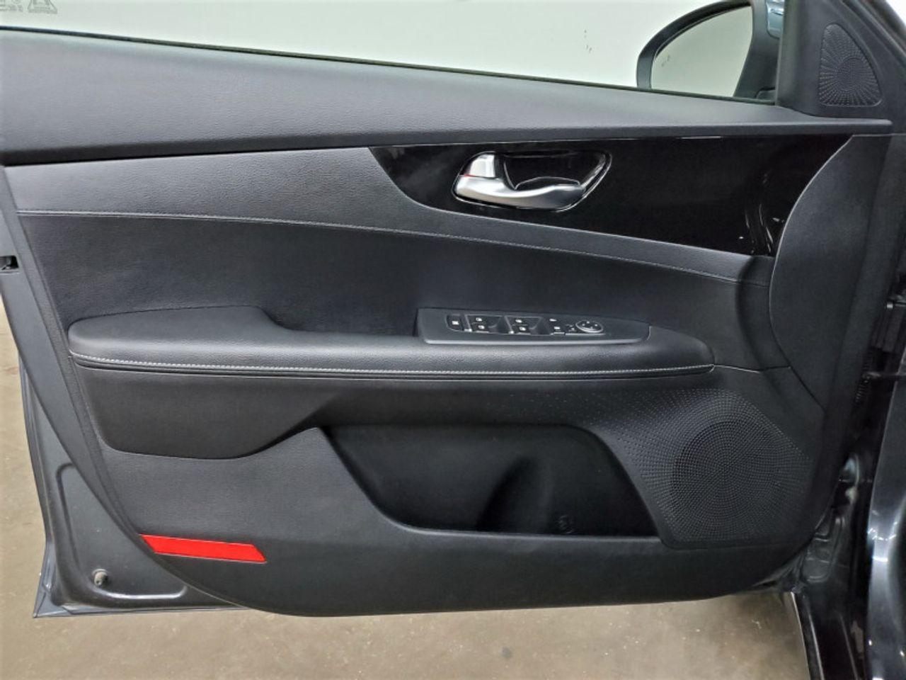 2020 Kia Forte eX-3
