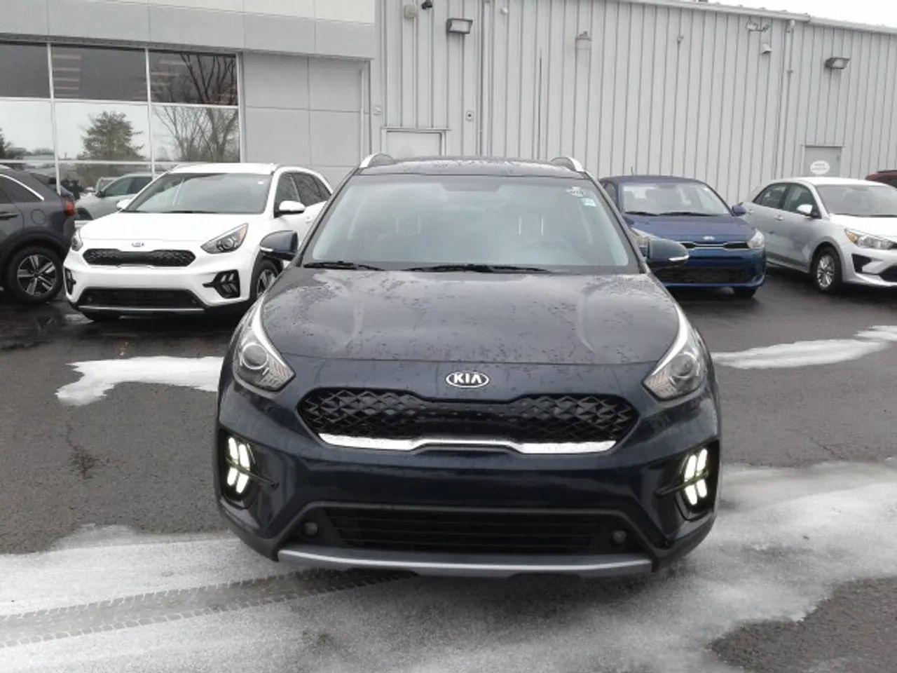 2020 Kia Niro Touring-1