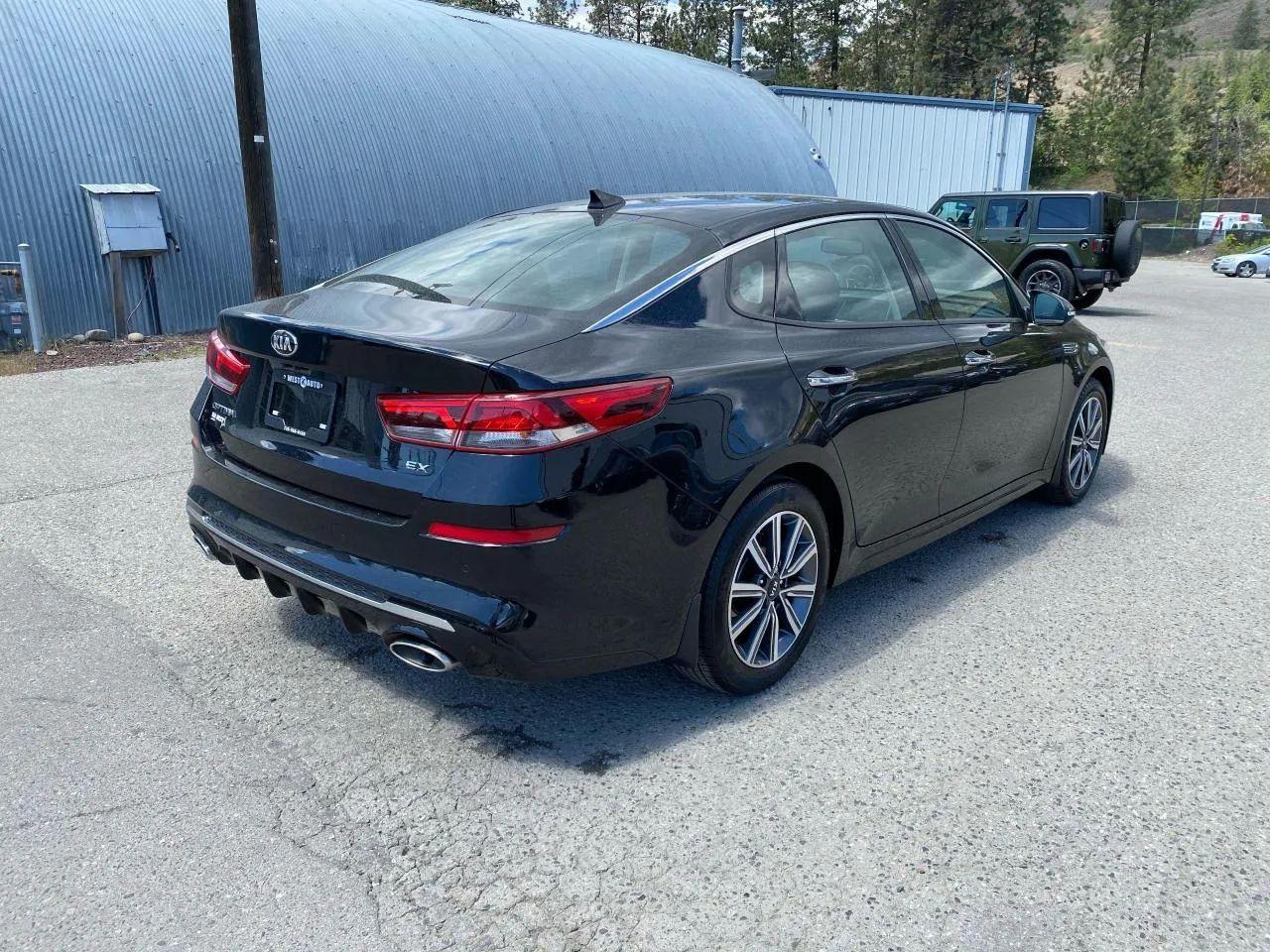 2020 Kia Optima EX-4