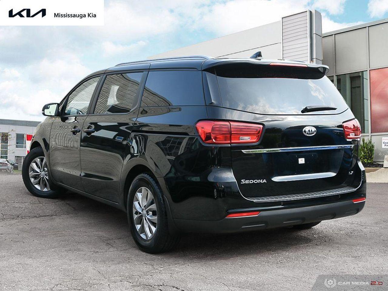 2020 Kia Sedona LX-3