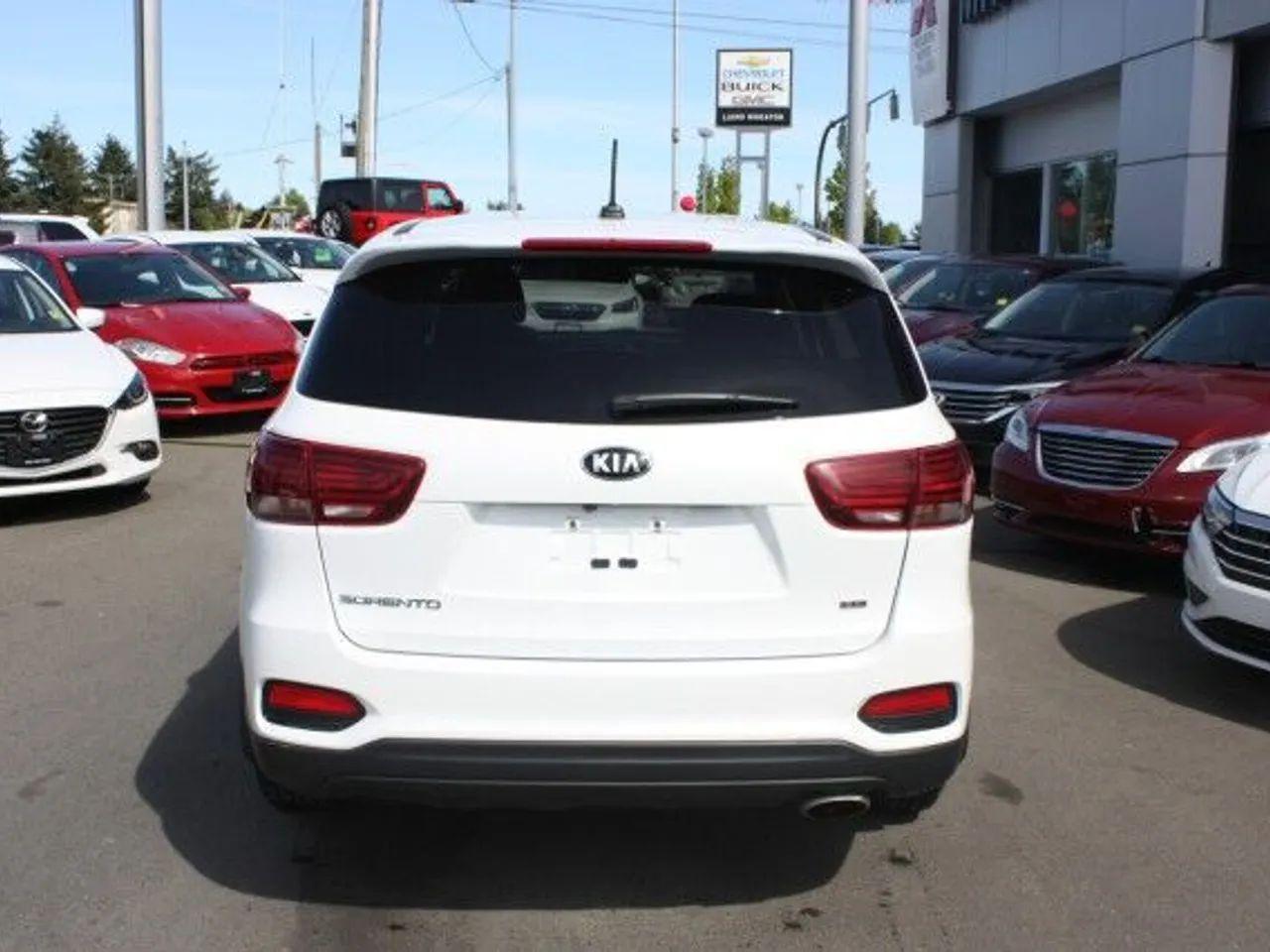 2020 Kia Sorento LX-2