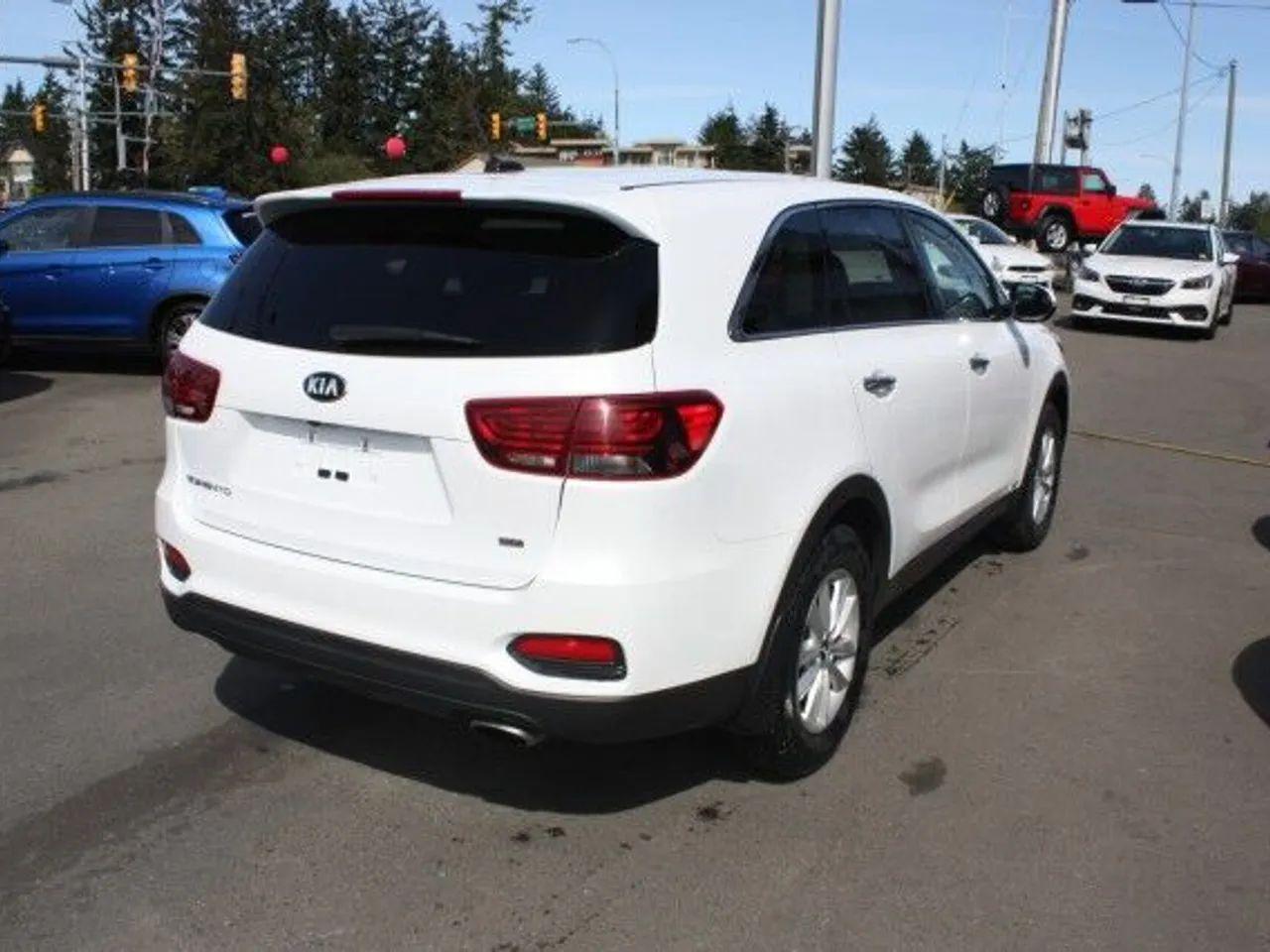 2020 Kia Sorento LX-3