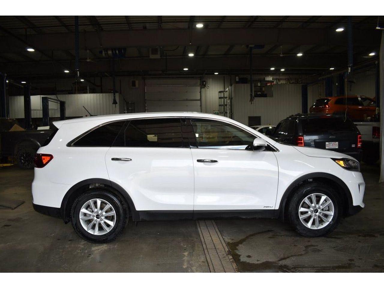 2020 Kia Sorento LX-2
