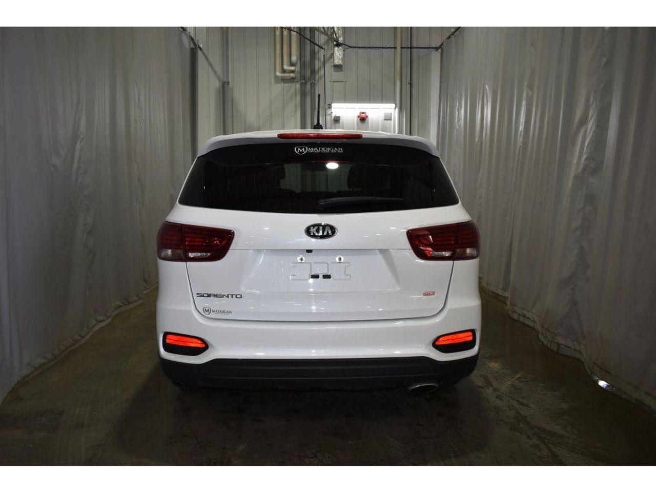 2020 Kia Sorento LX-4