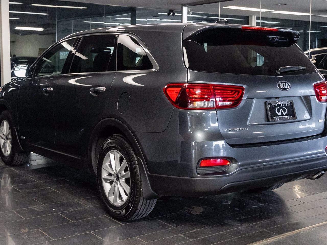 2020 Kia Sorento LX-4