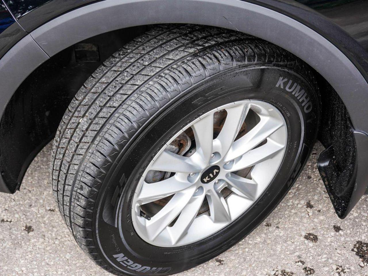 2020 Kia Sorento LX-3
