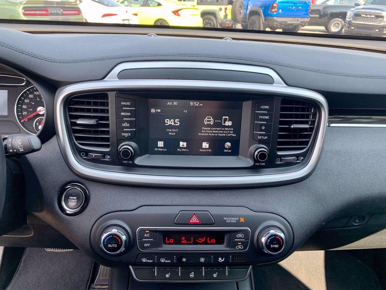 2020 Kia Sorento LX-4