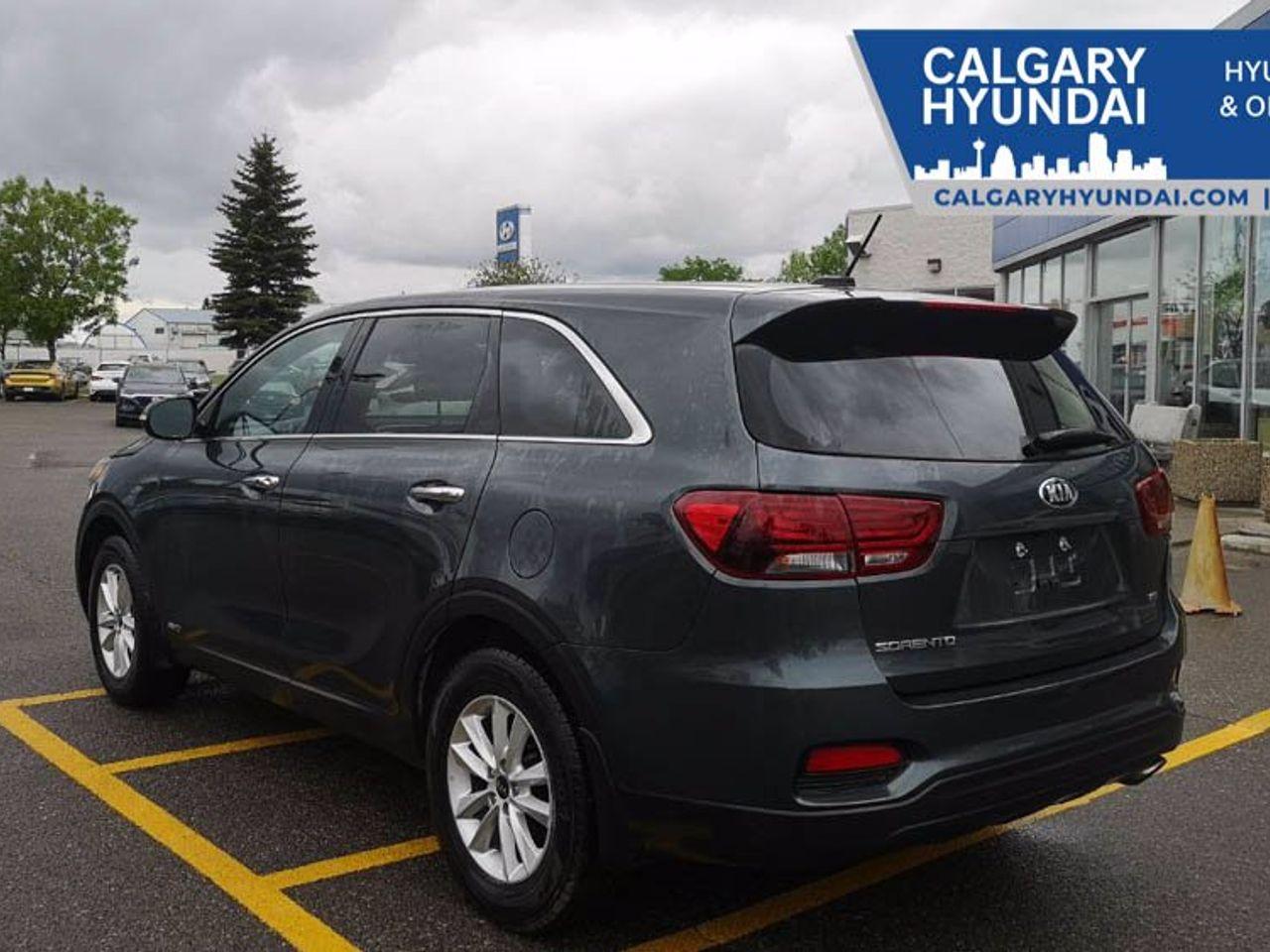 2020 Kia Sorento LX-4